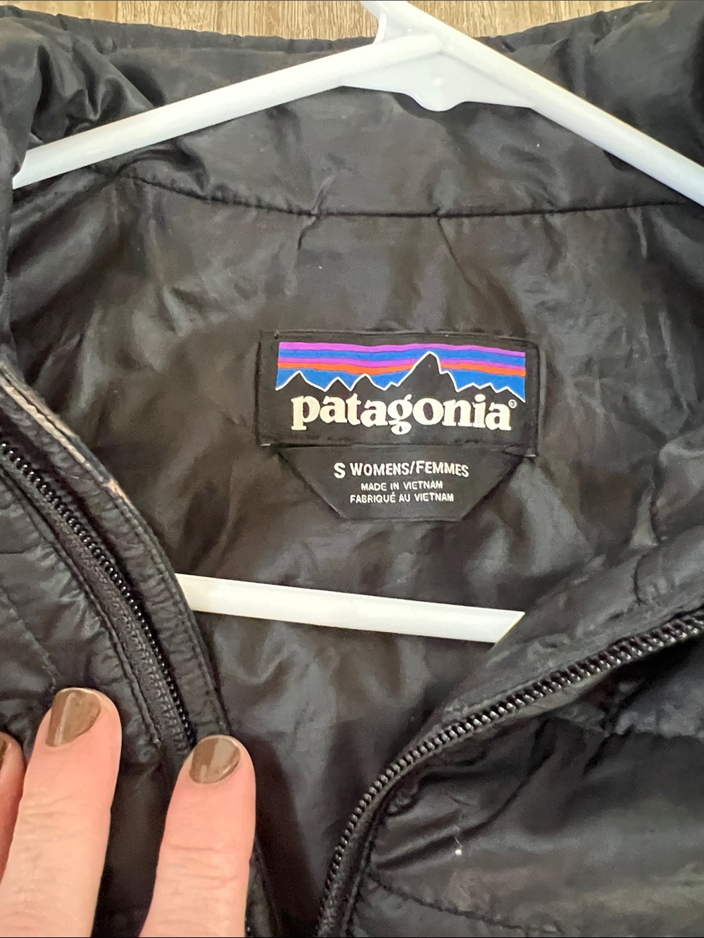 Patagonia Women's Black Nano Puff Insulated Vest Small - Picture 5 of 6